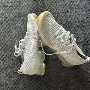 Nike airmax women’s 8.5